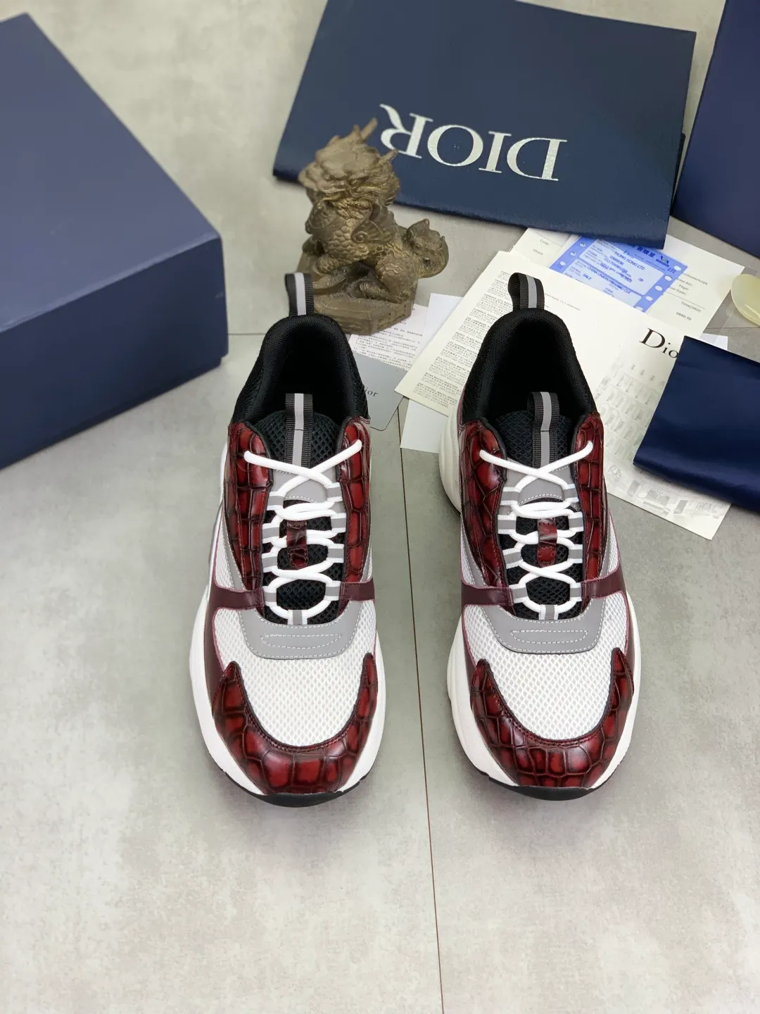 Men's shoes 💰P480 new style 💰new color high quality🔥🔥🔥, Dior [Dior] official website newly released 1:1 copy, the shoe body is made of imported original fine and breathable cloth and selected first-layer cowhide ➕original fine mesh lining insole, perfect shape and top quality 🙈rubber foam combination outsole is super light and wear-resistant👣, super hot style Code number: 38-45 (46 47 customized)